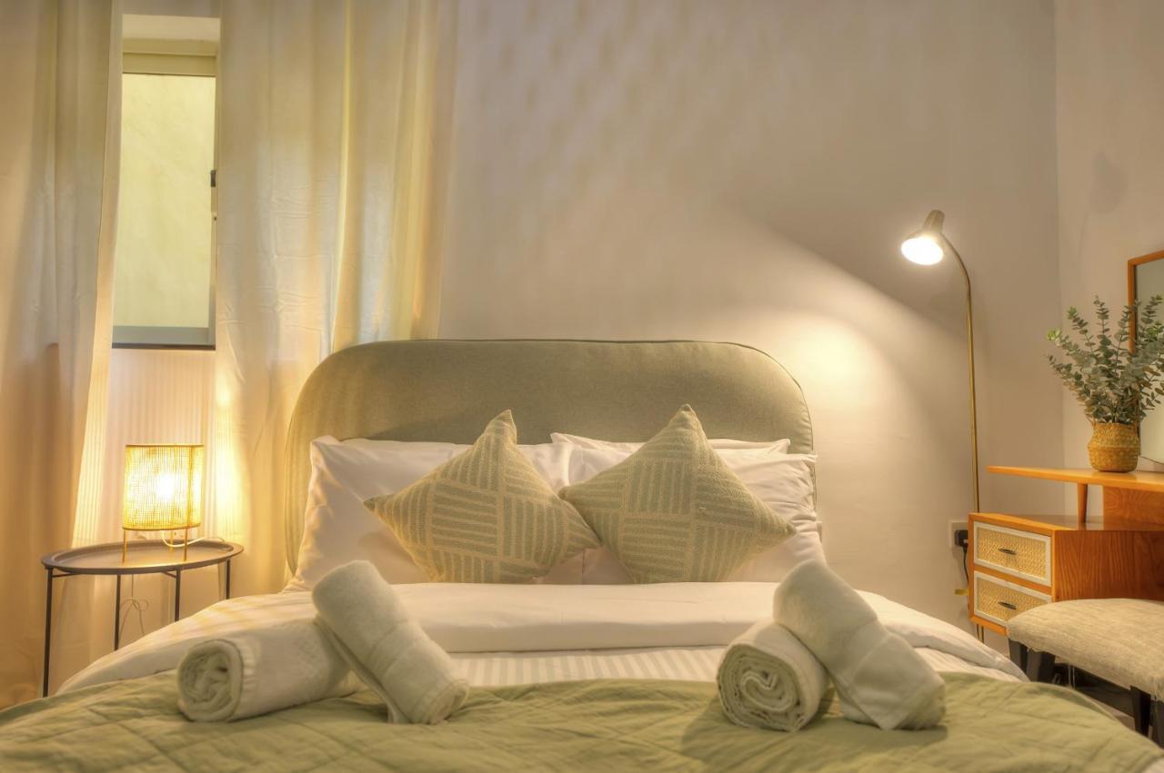 Beautifully Furnished Seafront 4 Bedrooms Goslm-4 Sliema Exteriér fotografie