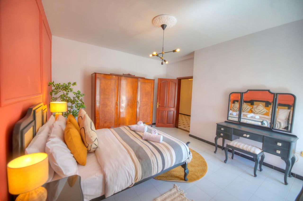 Beautifully Furnished Seafront 4 Bedrooms Goslm-4 Sliema Exteriér fotografie